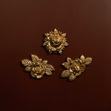 rose set wall plaques gallery wall fillers the blackened teeth