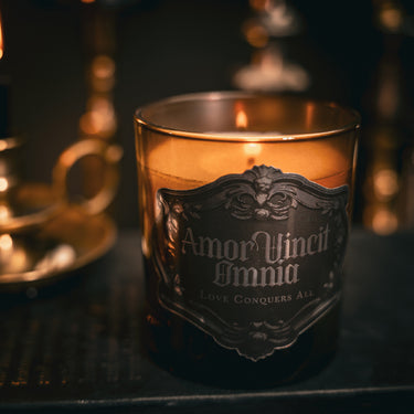 amor vincit omni love conquers all jar candle the blackened teeth