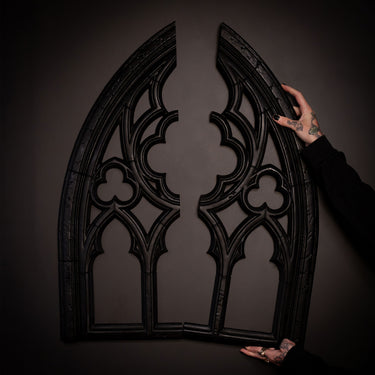 Montague XL Gothic arch gothic architecture the blackened teeth 