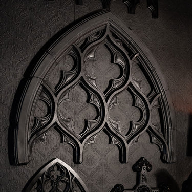 Ogival - Gothic Arch Wall Decor