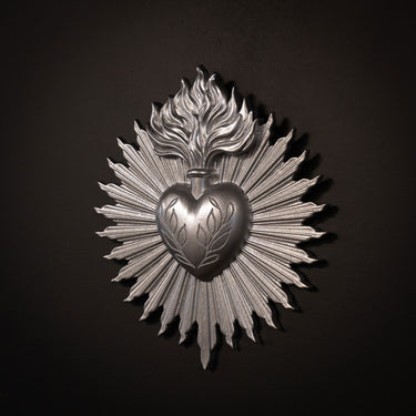 Ardour Sacred Heart Plaque - Silver